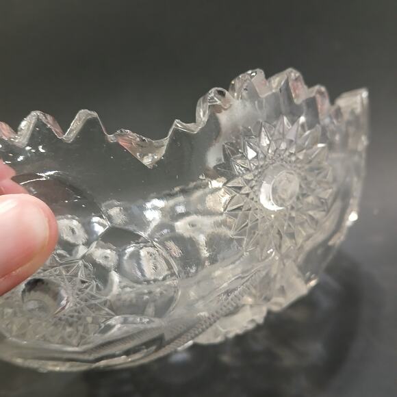 EAPG McKee Sextec Press Cut Ruffled Sawtooth Edge 6.5" Bowl *Rim Chips* - Picture 5 of 12